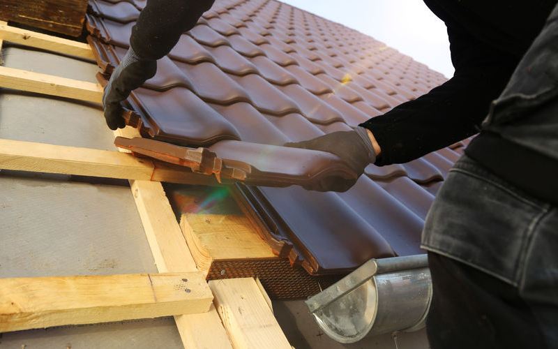 fitting a new roof